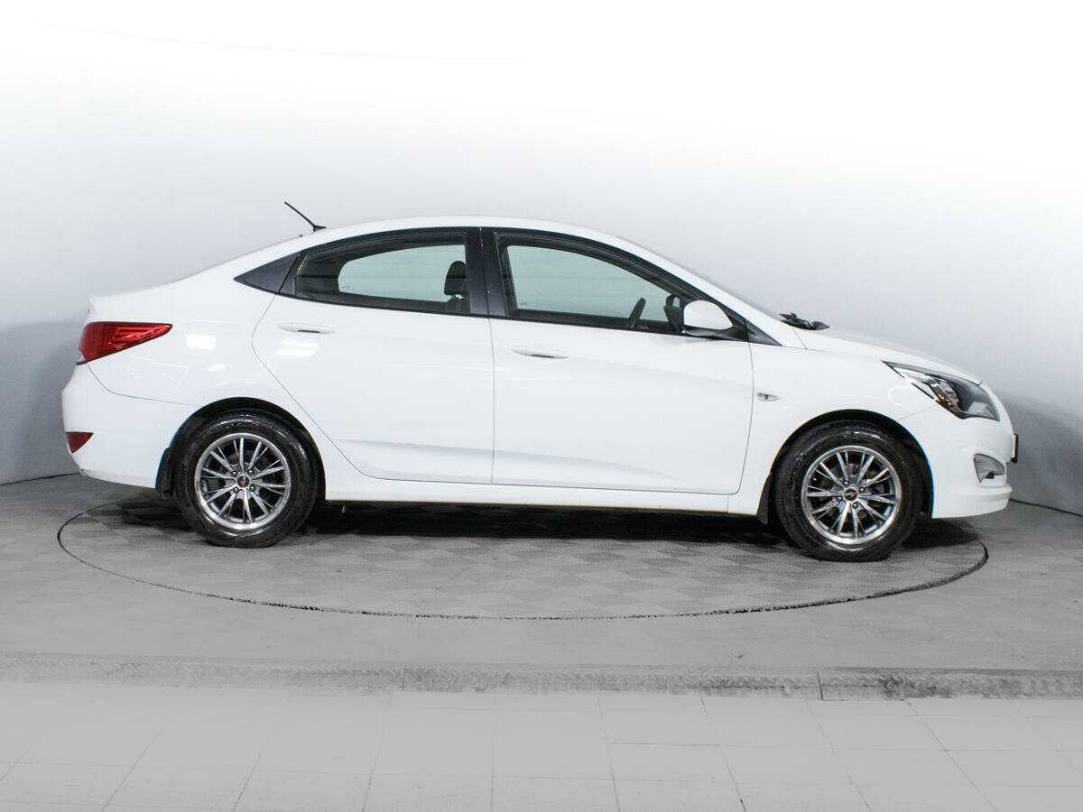 Купить Hyundai Solaris, 2016, 100 095 км.. Фото: #3
