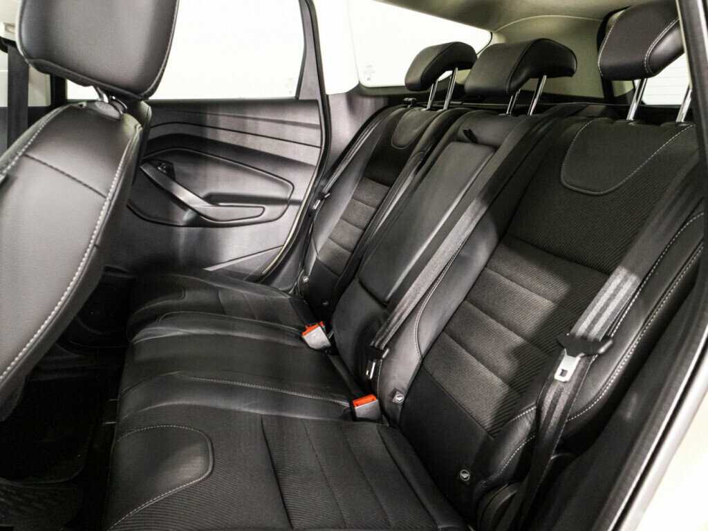 Купить Ford Kuga, 2013, 171 380 км.. Фото: #9
