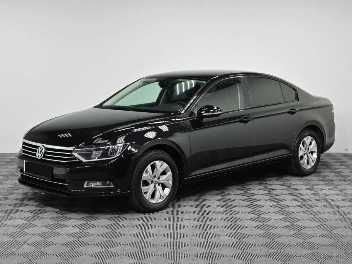 Купить Volkswagen Passat, 2016, 106 000 км.. Посмотреть фото