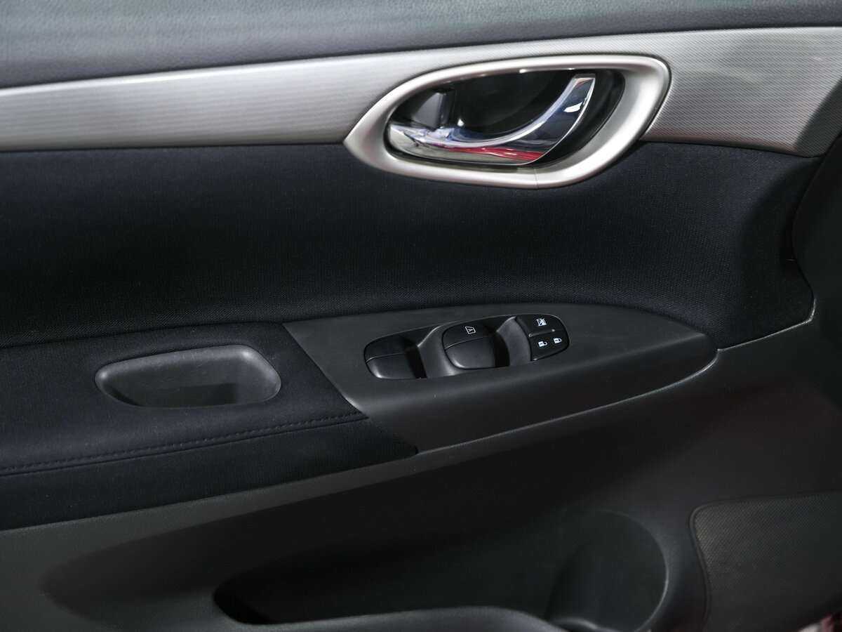 Купить Nissan Sentra, 2015, 90 568 км.. Фото: #13