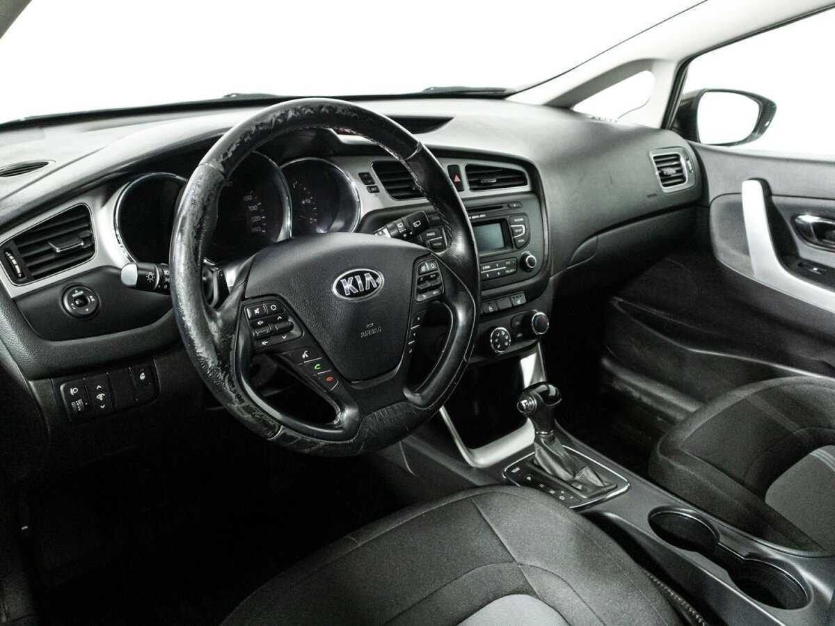 Купить Kia Ceed, 2013, 193 657 км.. Фото: #10