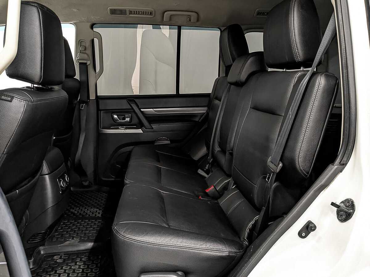 Купить Mitsubishi Pajero, 2015, 235 560 км.. Фото: #17
