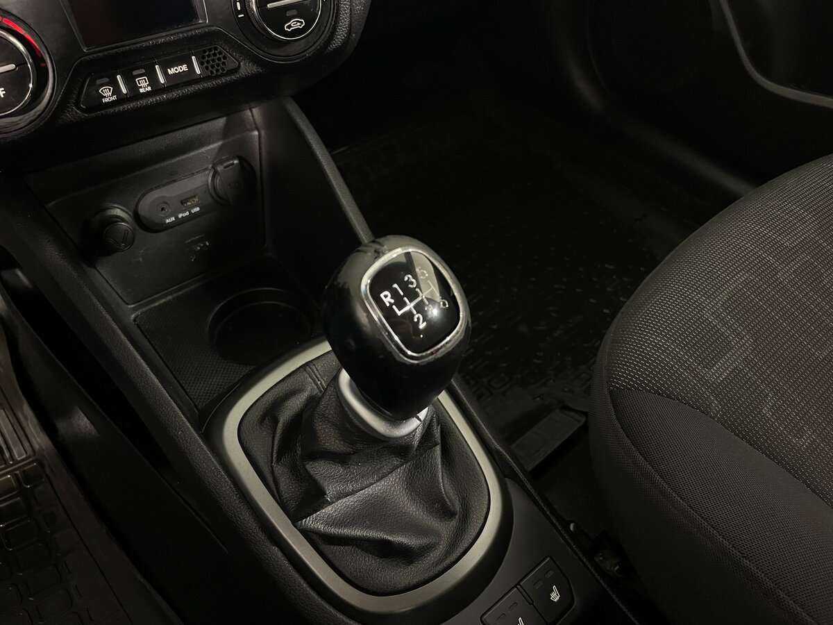 Купить Kia Rio, 2014, 95 607 км.. Фото: #13