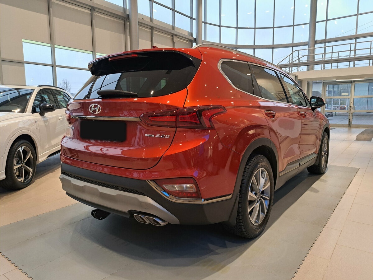 Купить Hyundai Santa Fe, 2019, 136 759 км.. Фото: #4