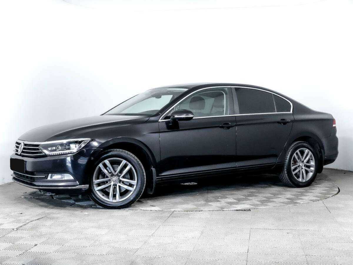 Купить Volkswagen Passat, 2017, 181 000 км.. Посмотреть фото