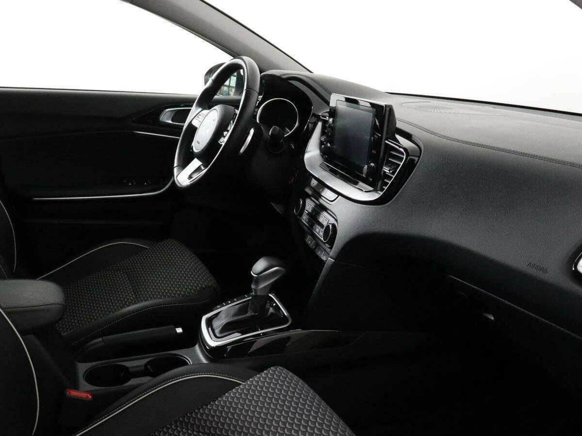 Купить Kia Ceed, 2021, 31 132 км.. Фото: #5