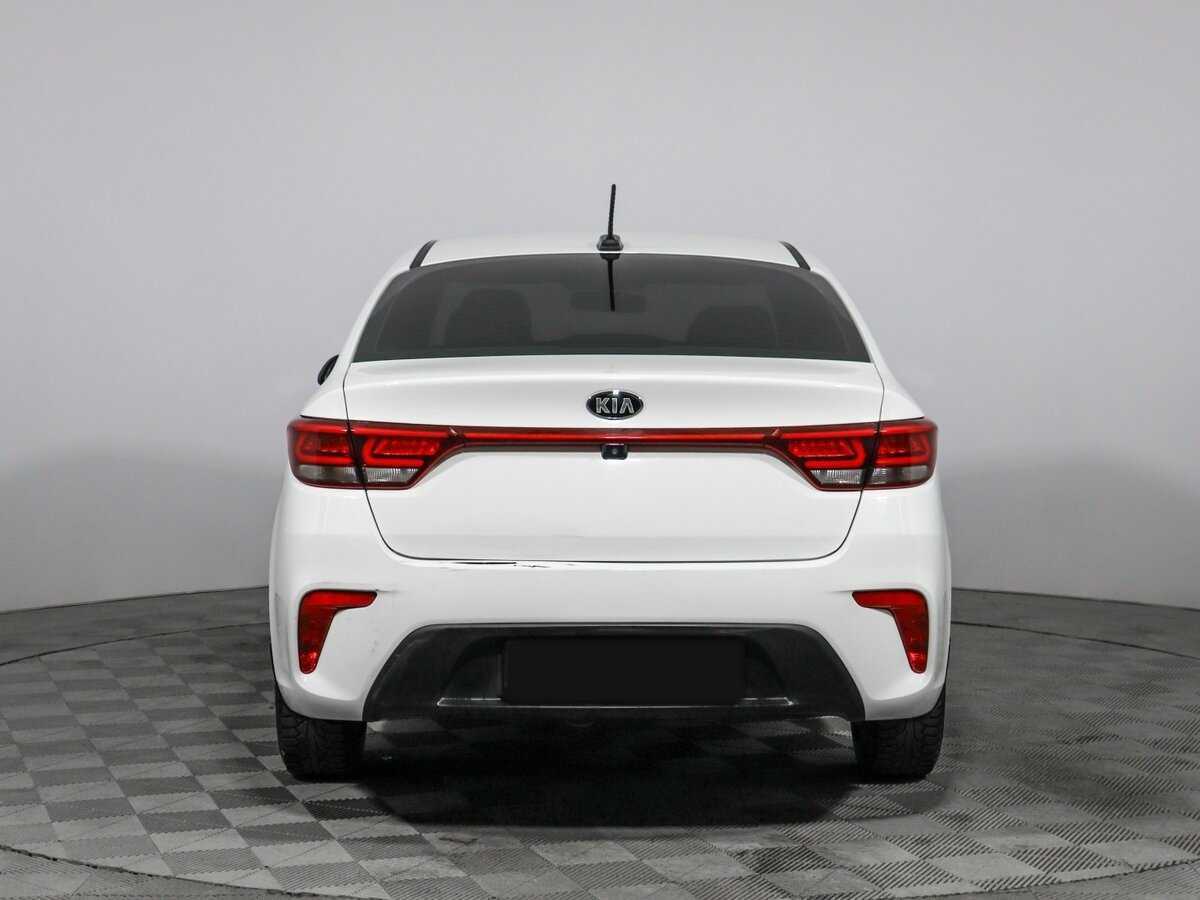 Купить Kia Rio, 2018, 109 699 км.. Фото: #5
