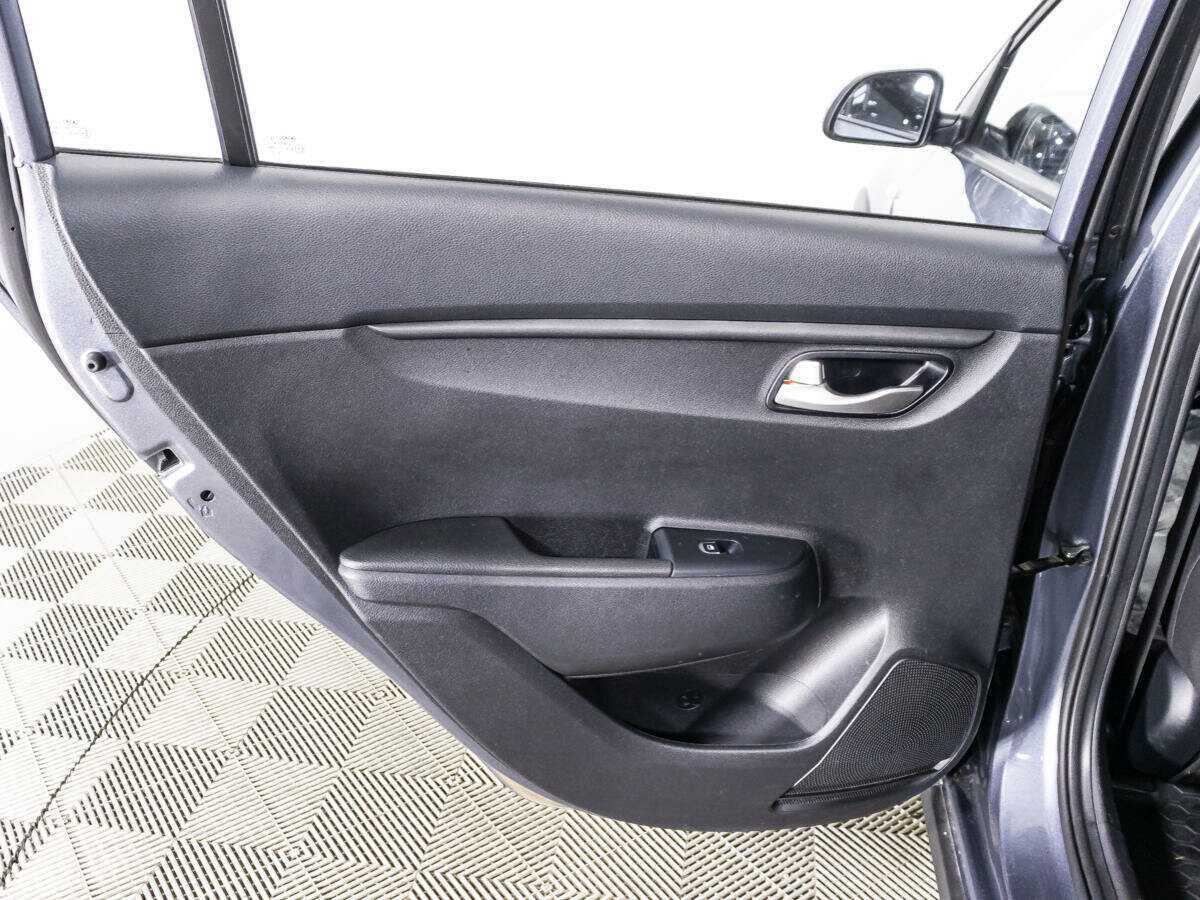 Купить Kia Rio, 2021, 93 989 км.. Фото: #23