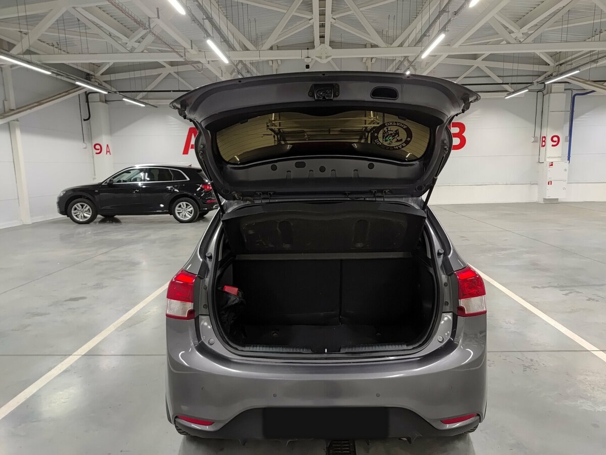 Купить Kia Rio, 2016, 186 452 км.. Фото: #9