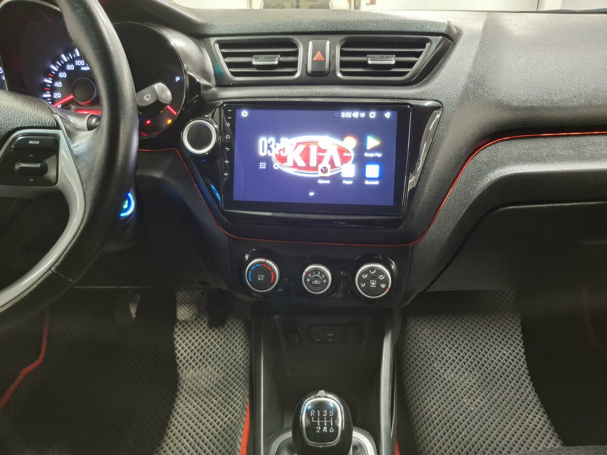 Купить Kia Rio, 2016, 179 131 км.. Фото: #14
