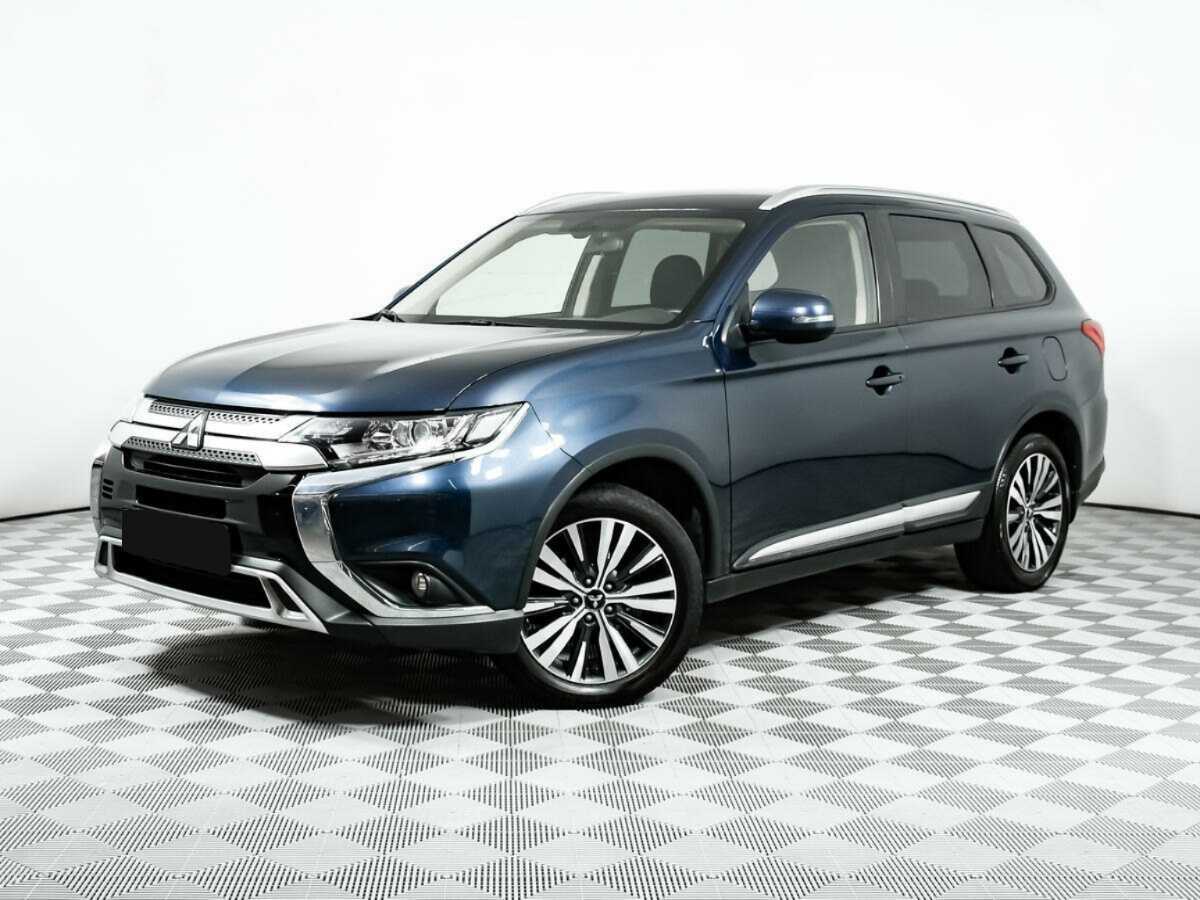 Купить Mitsubishi Outlander, 2018, 112 900 км.. Посмотреть фото