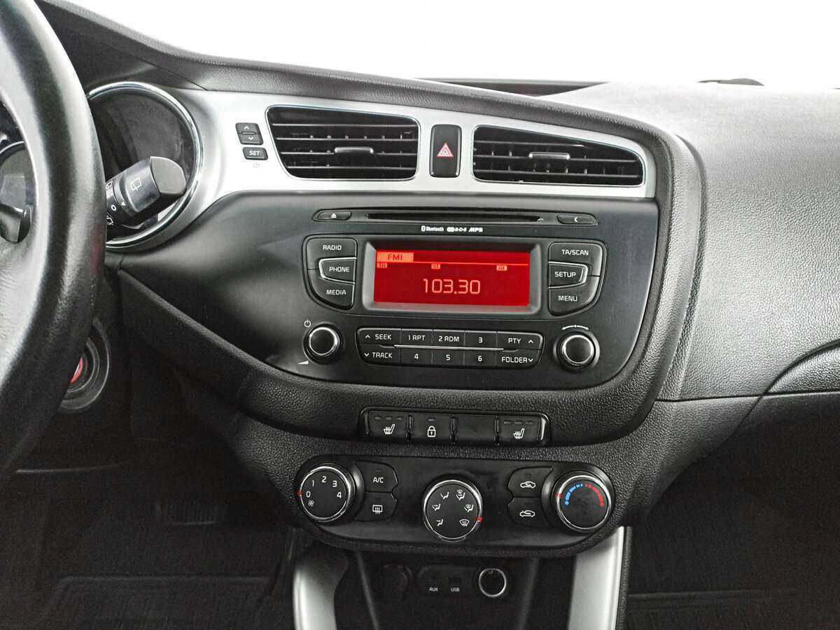 Купить Kia Ceed, 2012, 151 082 км.. Фото: #12
