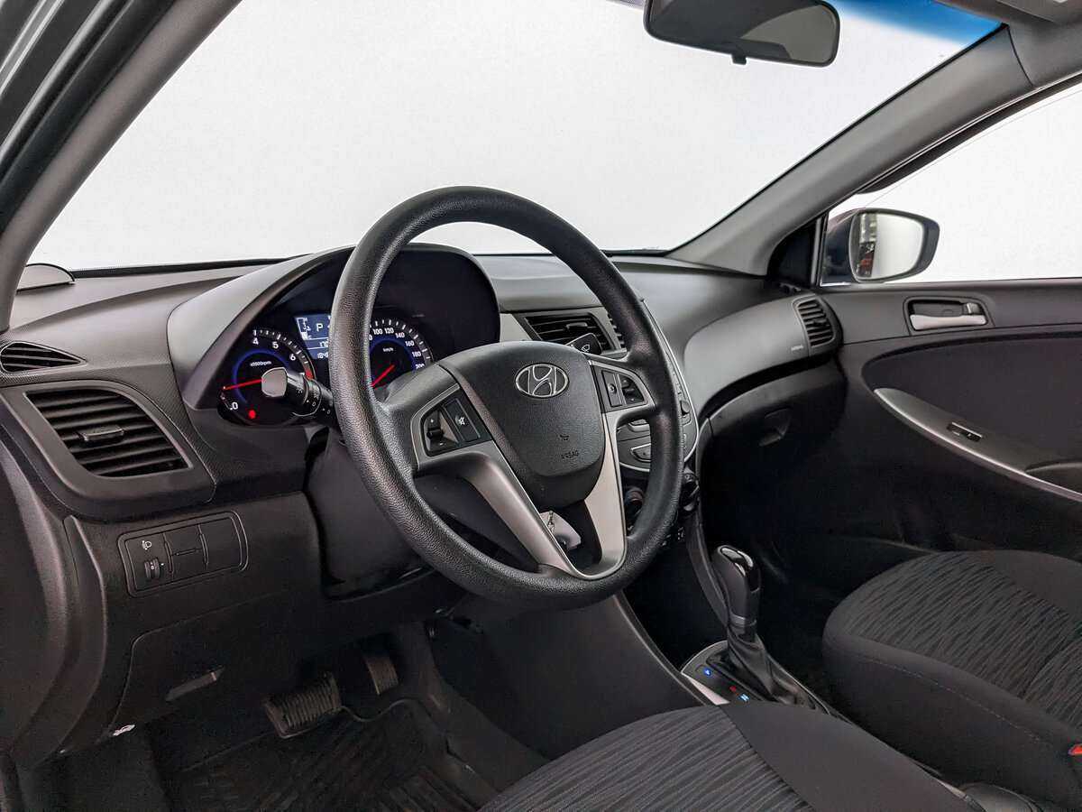 Купить Hyundai Solaris, 2015, 184 890 км.. Фото: #13