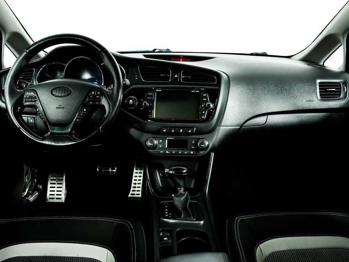 Купить Kia Ceed, 2012, 223 254 км.. Фото: #10