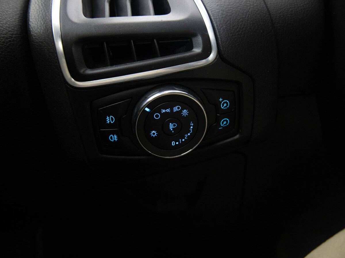 Купить Ford Focus, 2012, 209 708 км.. Фото: #12