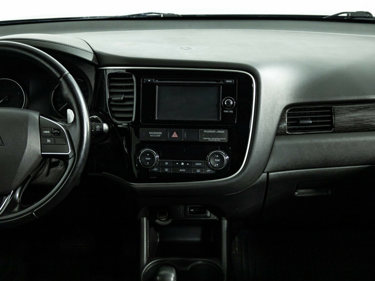 Купить Mitsubishi Outlander, 2016, 111 182 км.. Фото: #12