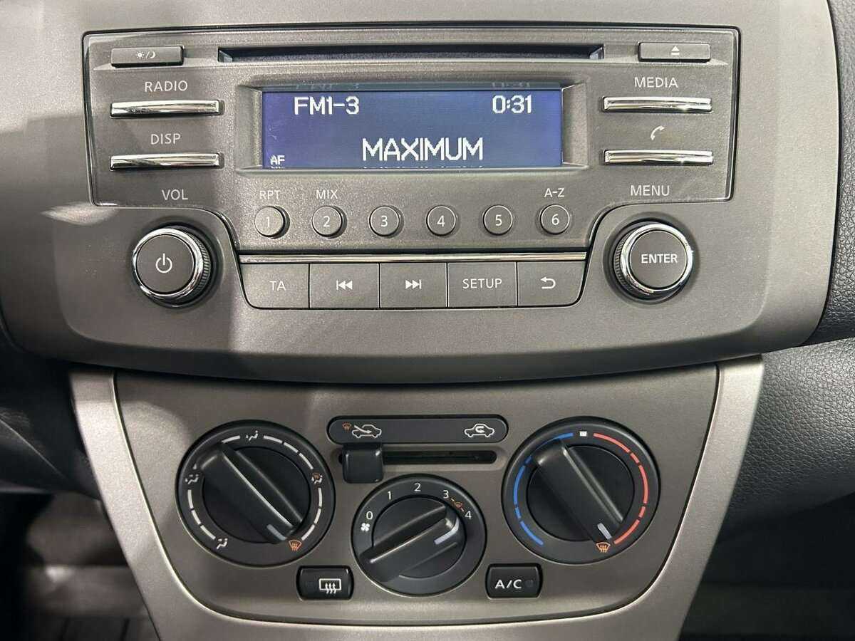 Купить Nissan Sentra, 2014, 76 556 км.. Фото: #11