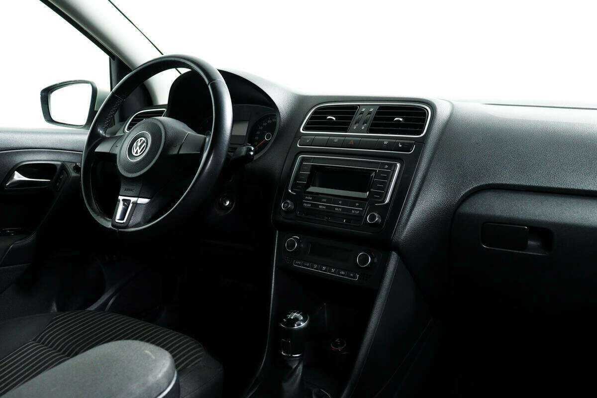 Купить Volkswagen Polo, 2012, 140 658 км.. Фото: #8