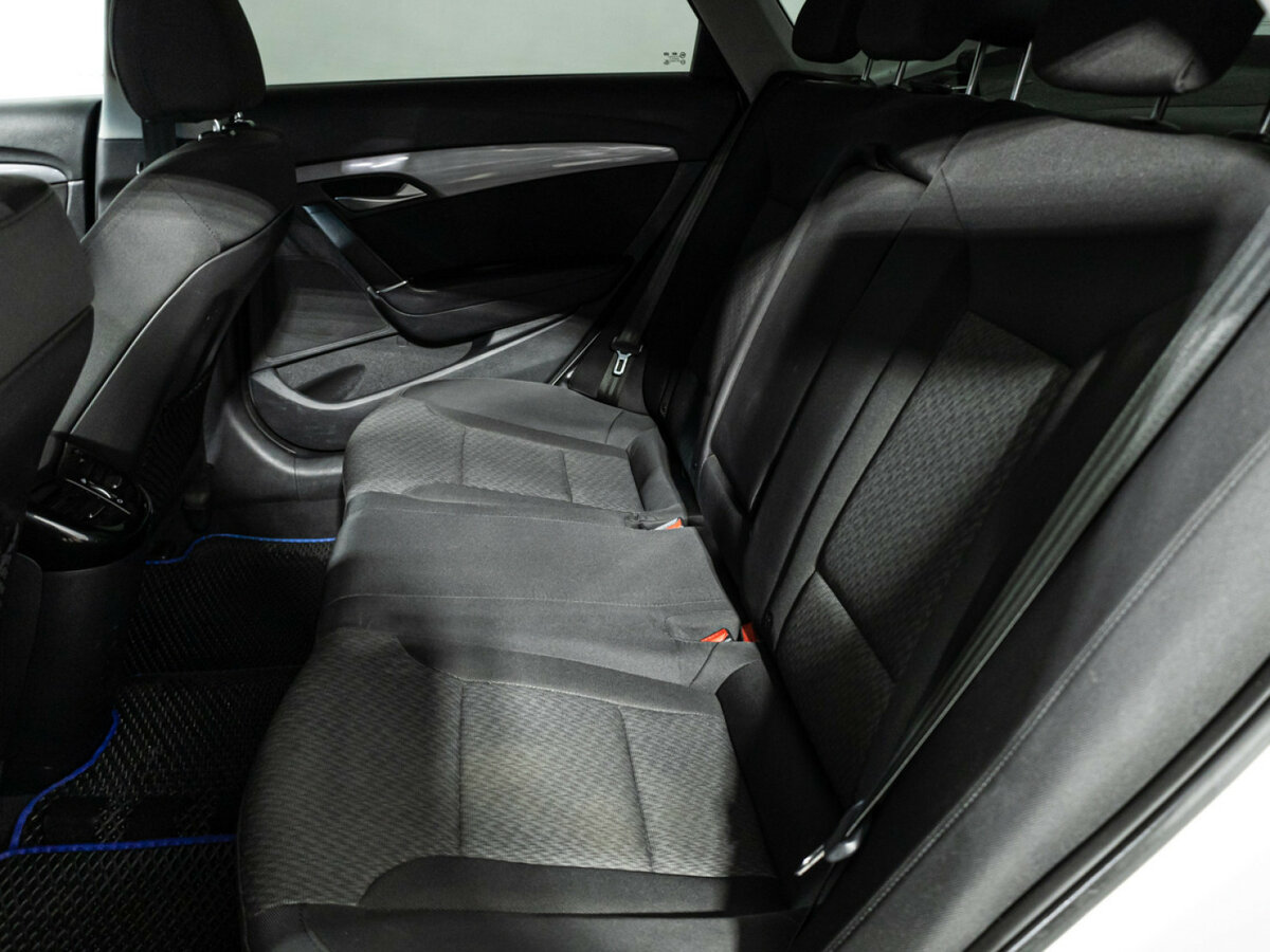 Купить Hyundai i40, 2014, 155 140 км.. Фото: #9