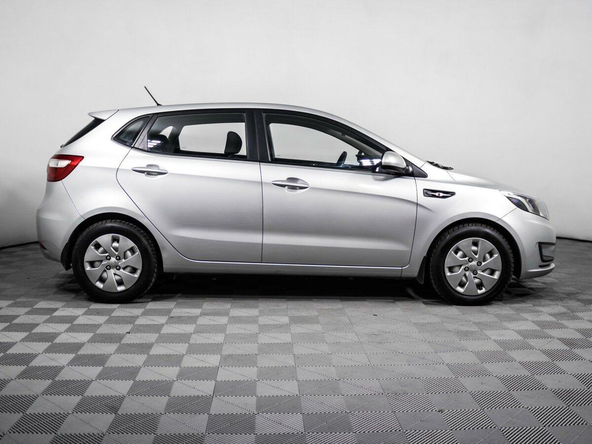 Купить Kia Rio, 2014, 43 661 км.. Фото: #2