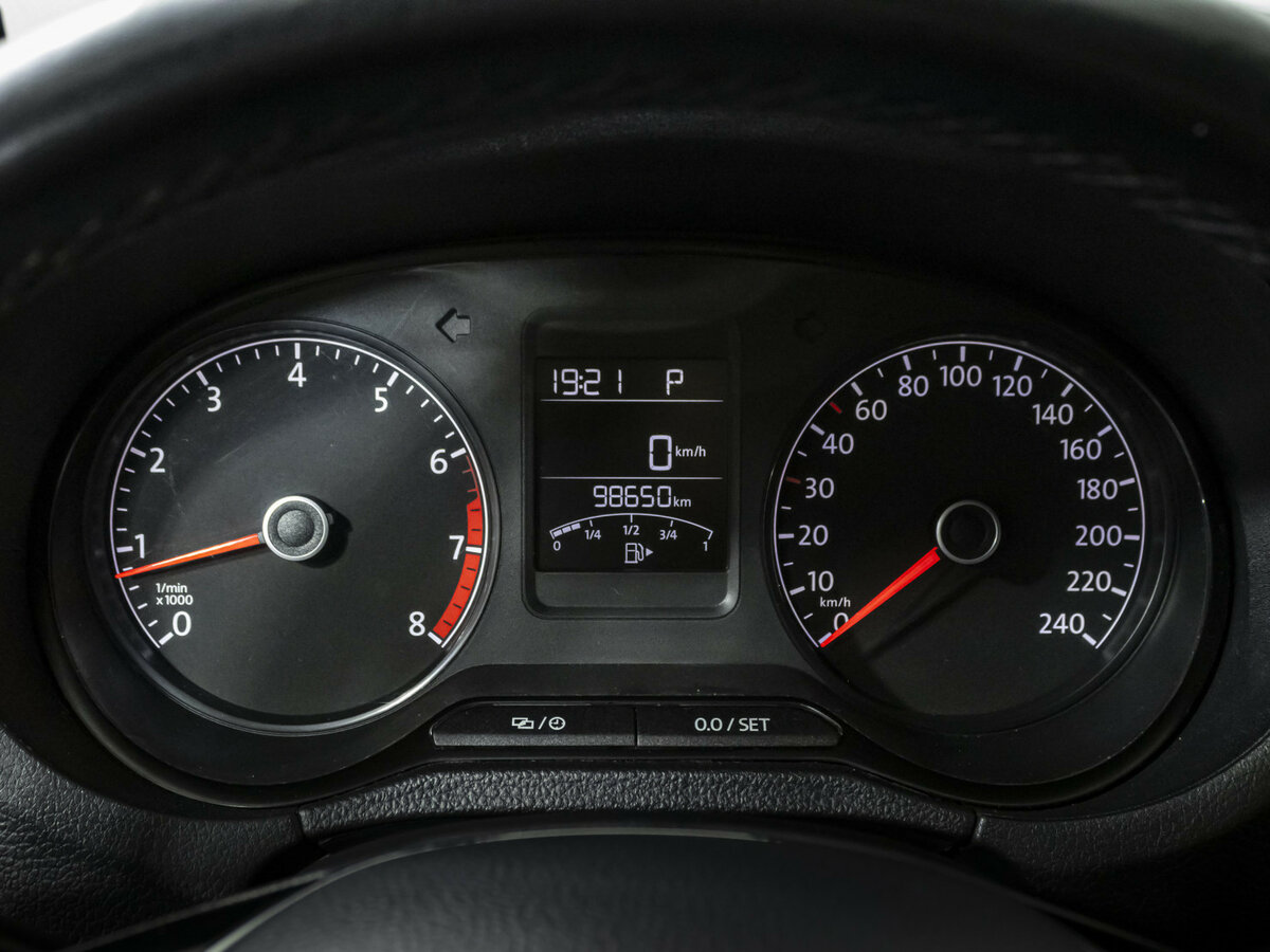 Купить Volkswagen Polo, 2018, 98 650 км.. Фото: #9