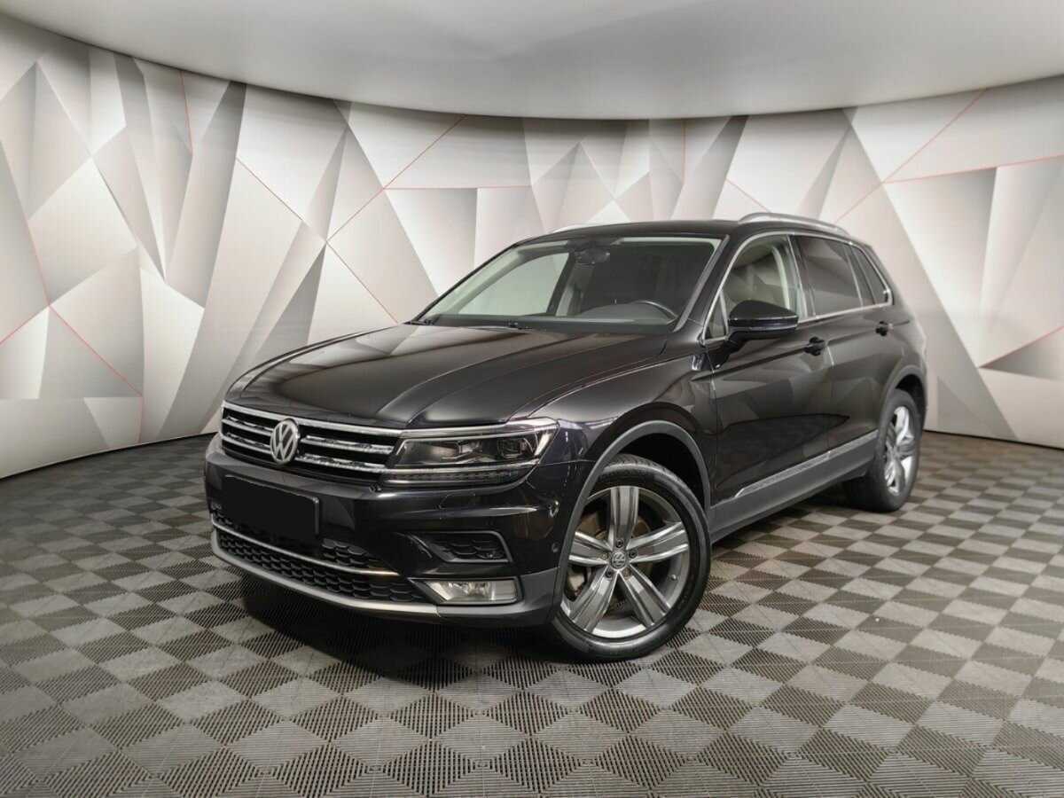 Купить Volkswagen Tiguan, 2017, 118 877 км.. Посмотреть фото