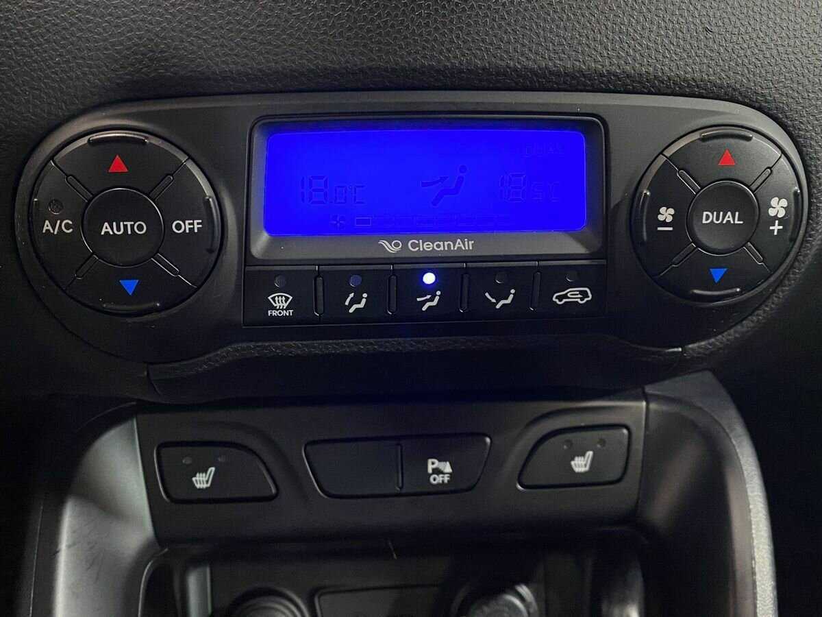 Купить Hyundai ix35, 2012, 147 250 км.. Фото: #15