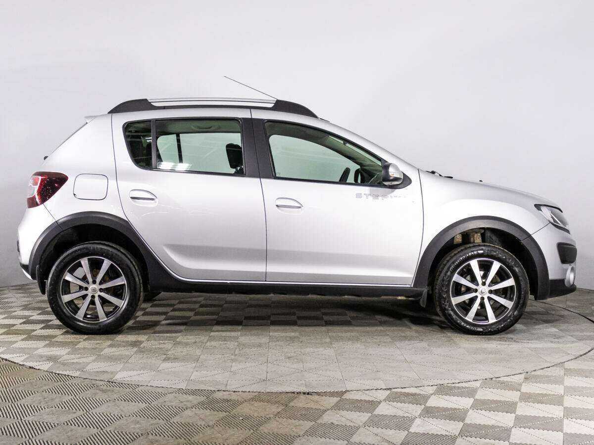 Купить Renault Sandero, 2015, 81 937 км.. Фото: #3