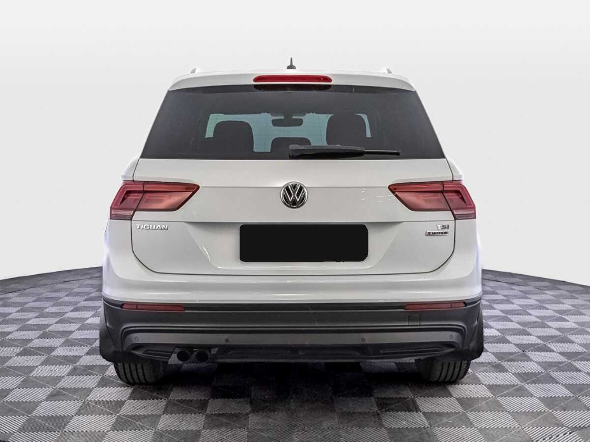 Купить Volkswagen Tiguan, 2017, 132 657 км.. Фото: #5