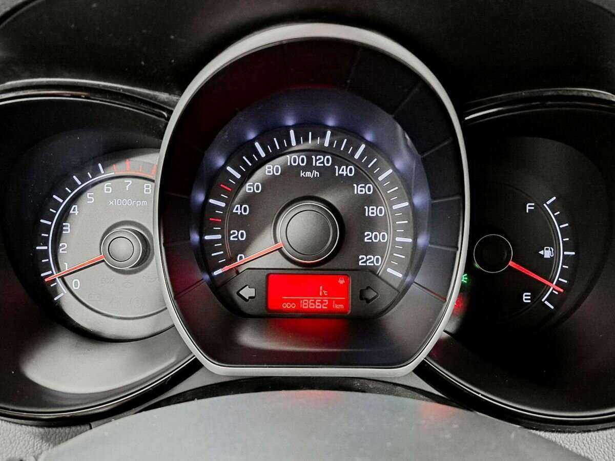 Купить Kia Rio, 2014, 186 620 км.. Фото: #9
