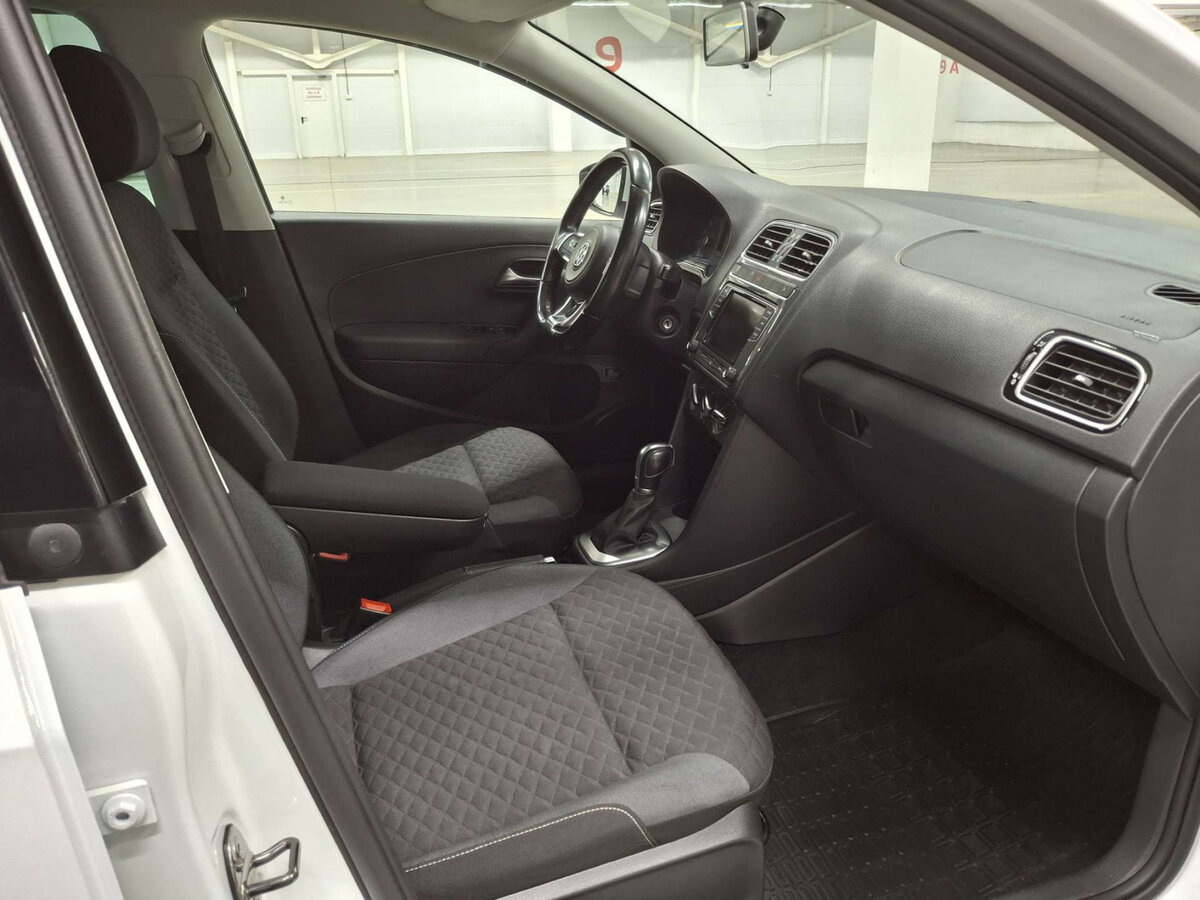 Купить Volkswagen Polo, 2018, 134 461 км.. Фото: #10