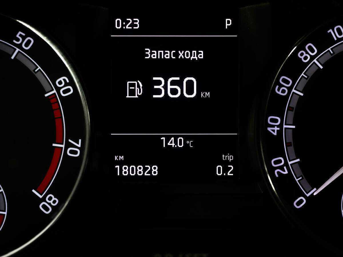 Купить Skoda Rapid, 2017, 180 828 км.. Фото: #9