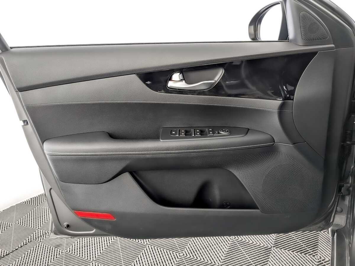 Купить Kia Cerato, 2021, 37 082 км.. Фото: #18