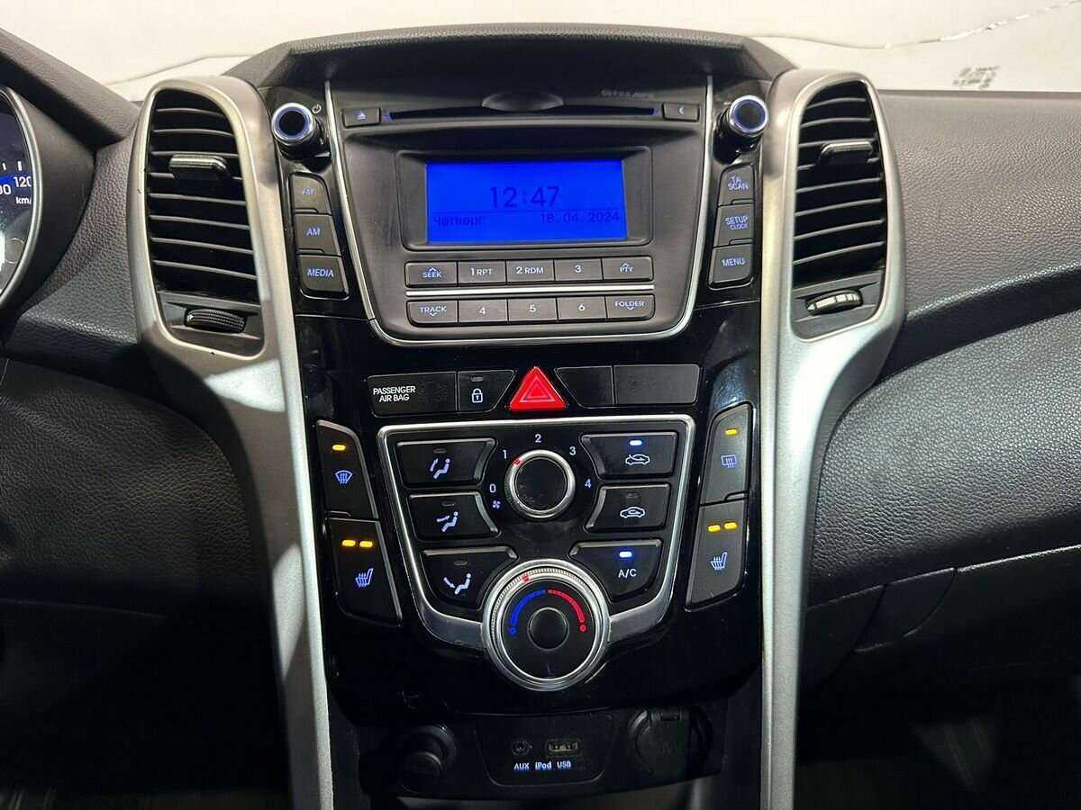 Купить Hyundai i30, 2012, 229 547 км.. Фото: #12