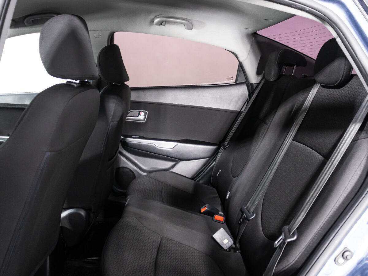 Купить Kia Rio, 2012, 137 389 км.. Фото: #9
