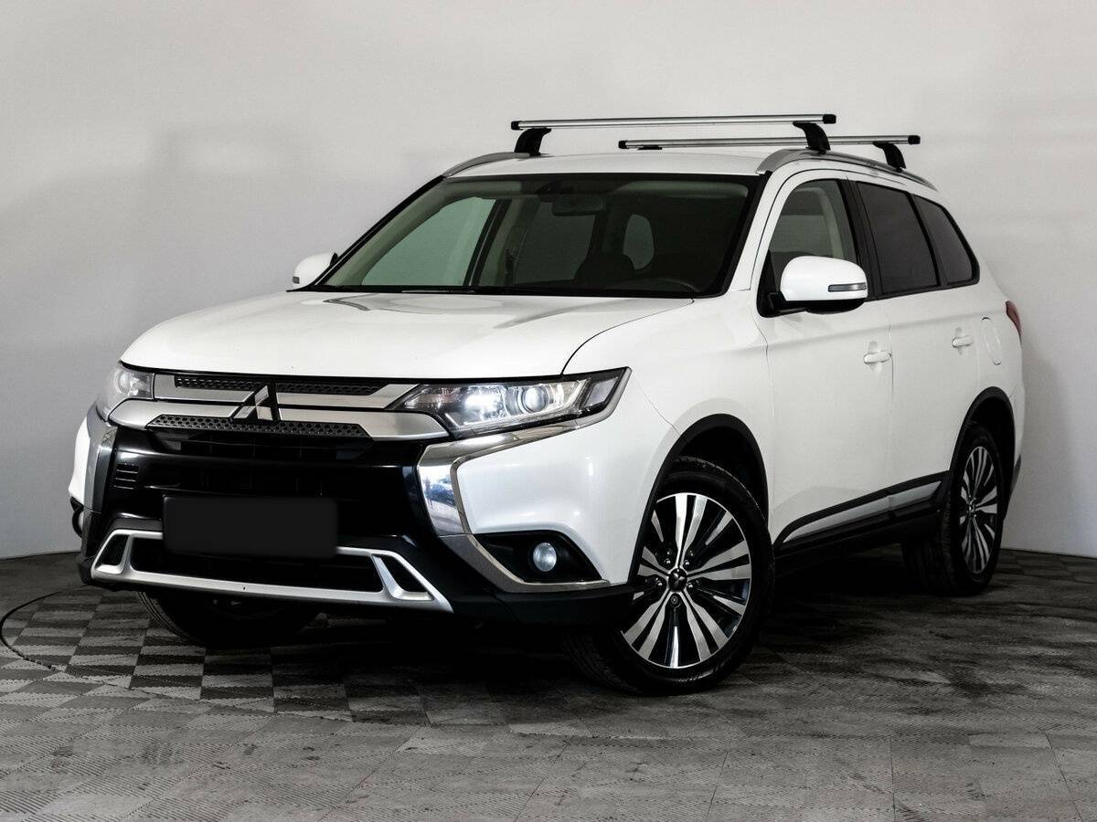 Купить Mitsubishi Outlander, 2019, 153 781 км.. Посмотреть фото