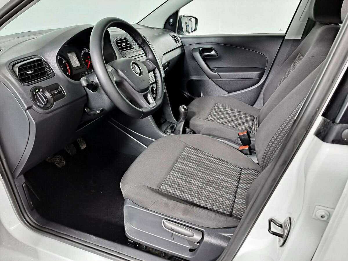 Купить Volkswagen Polo, 2019, 117 750 км.. Фото: #15