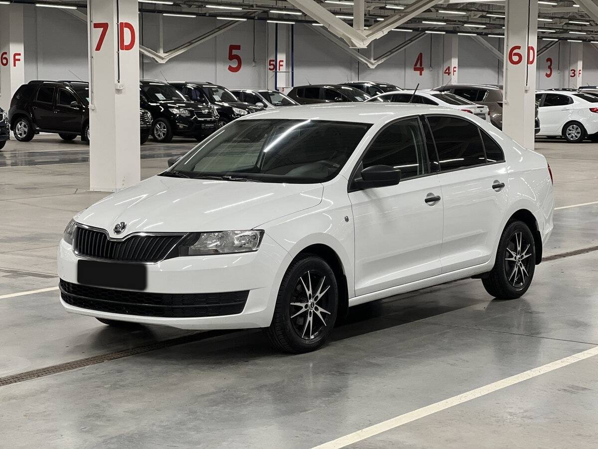 Купить Skoda Rapid, 2016, 140 891 км.. Посмотреть фото