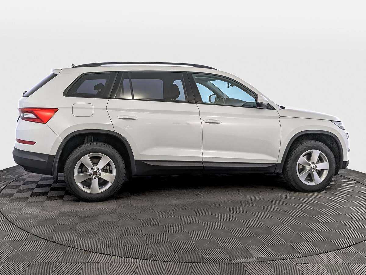 Купить Skoda Kodiaq, 2020, 32 840 км.. Фото: #3