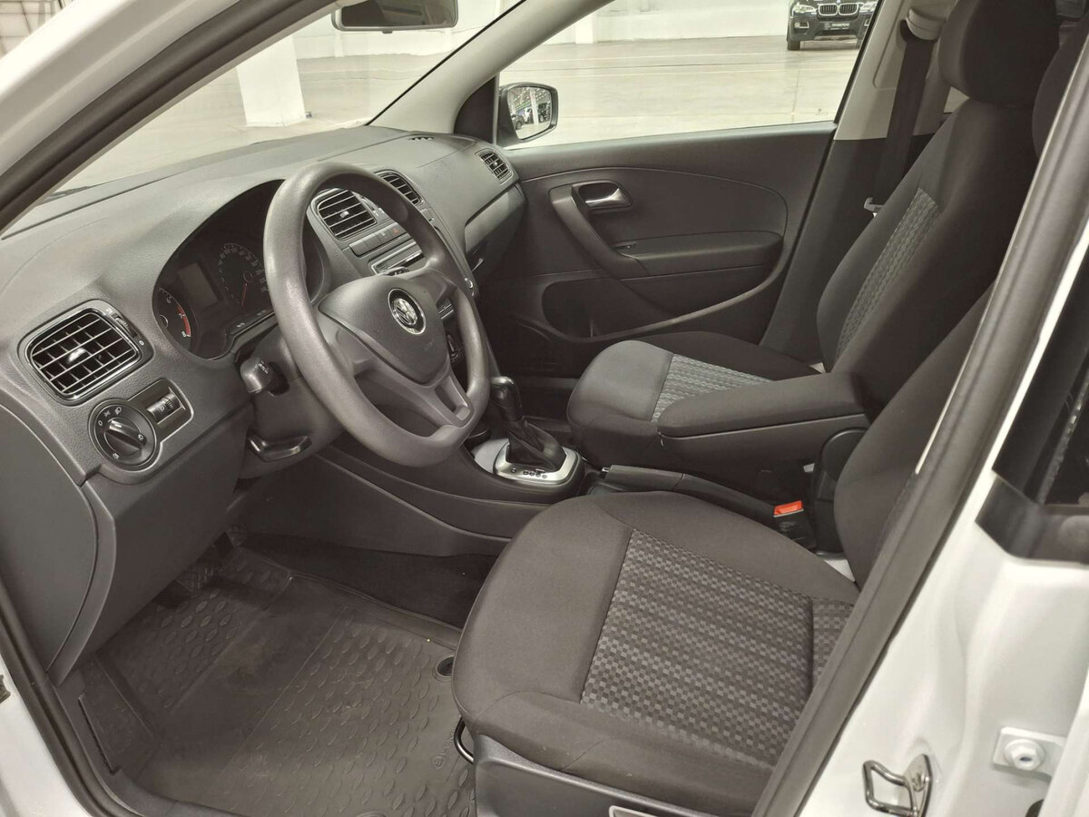 Купить Volkswagen Polo, 2019, 87 715 км.. Фото: #15