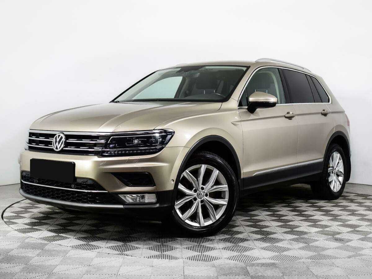 Купить Volkswagen Tiguan, 2017, 115 167 км.. Посмотреть фото