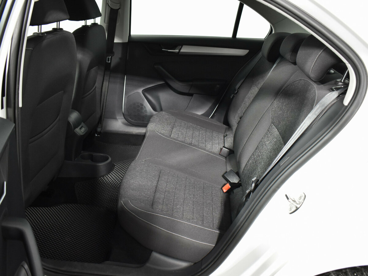 Купить Skoda Rapid, 2021, 75 424 км.. Фото: #10
