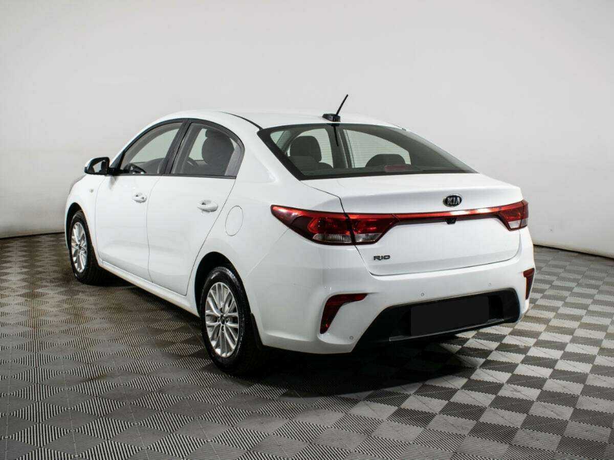 Купить Kia Rio, 2018, 157 538 км.. Фото: #5
