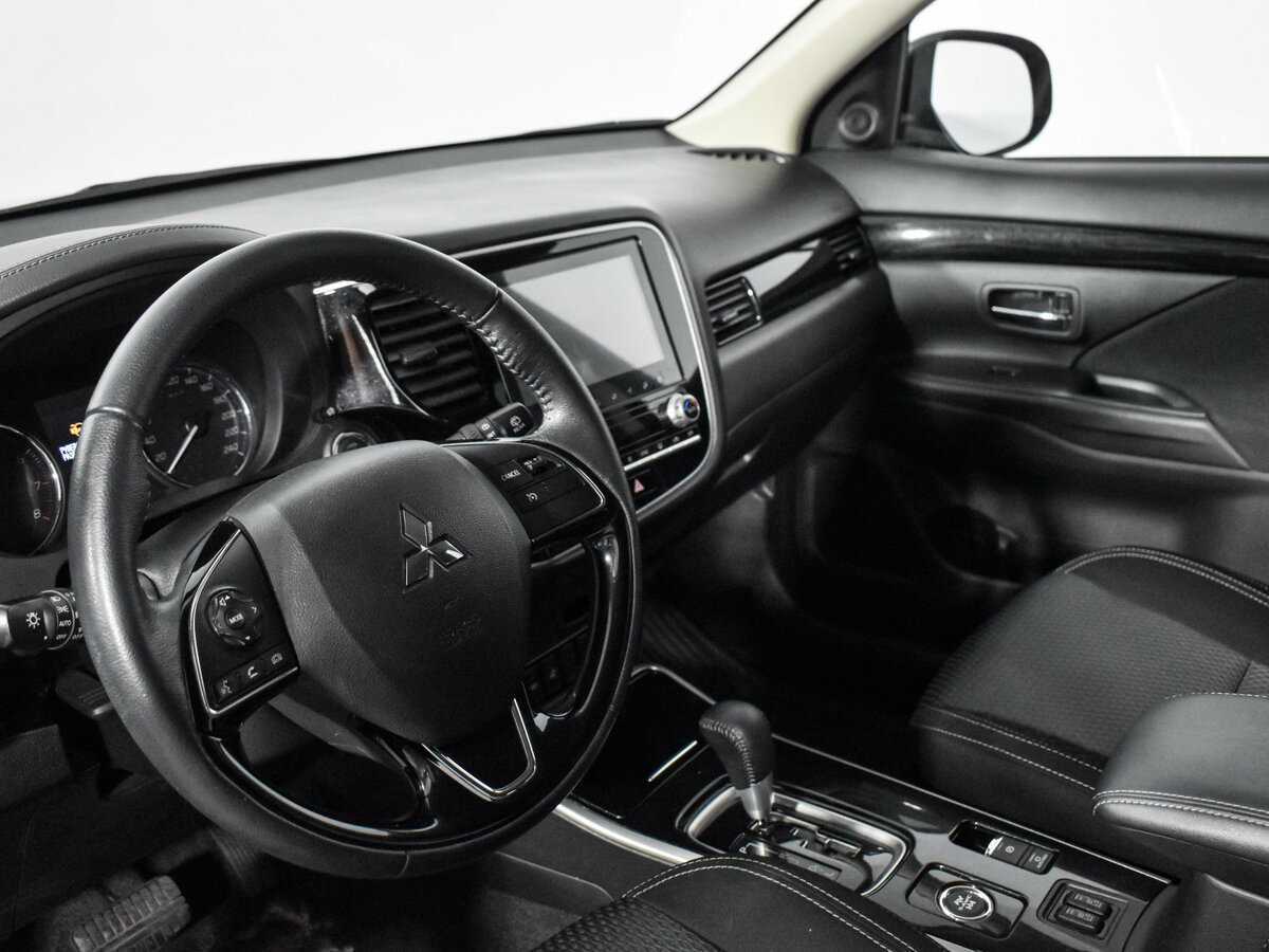 Купить Mitsubishi Outlander, 2021, 36 408 км.. Фото: #7
