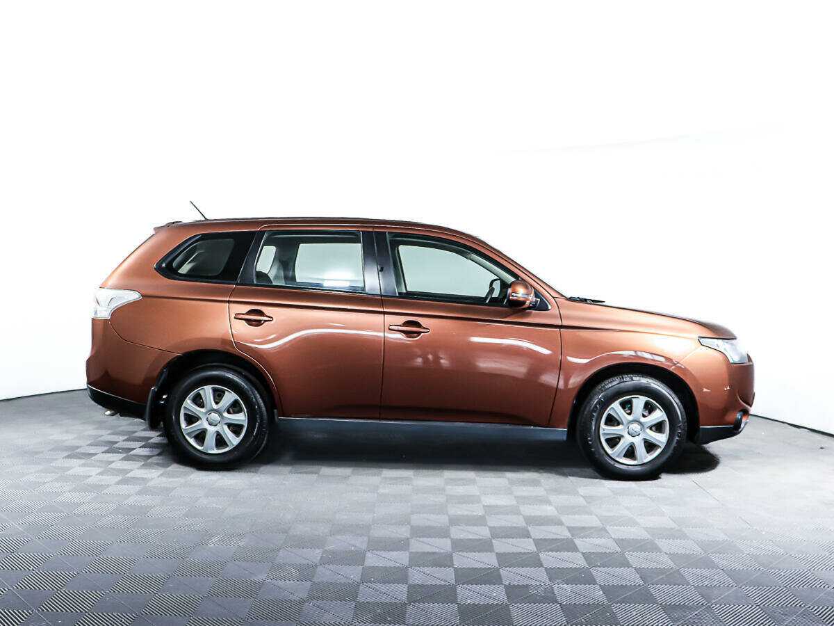 Купить Mitsubishi Outlander, 2012, 42 436 км.. Фото: #3