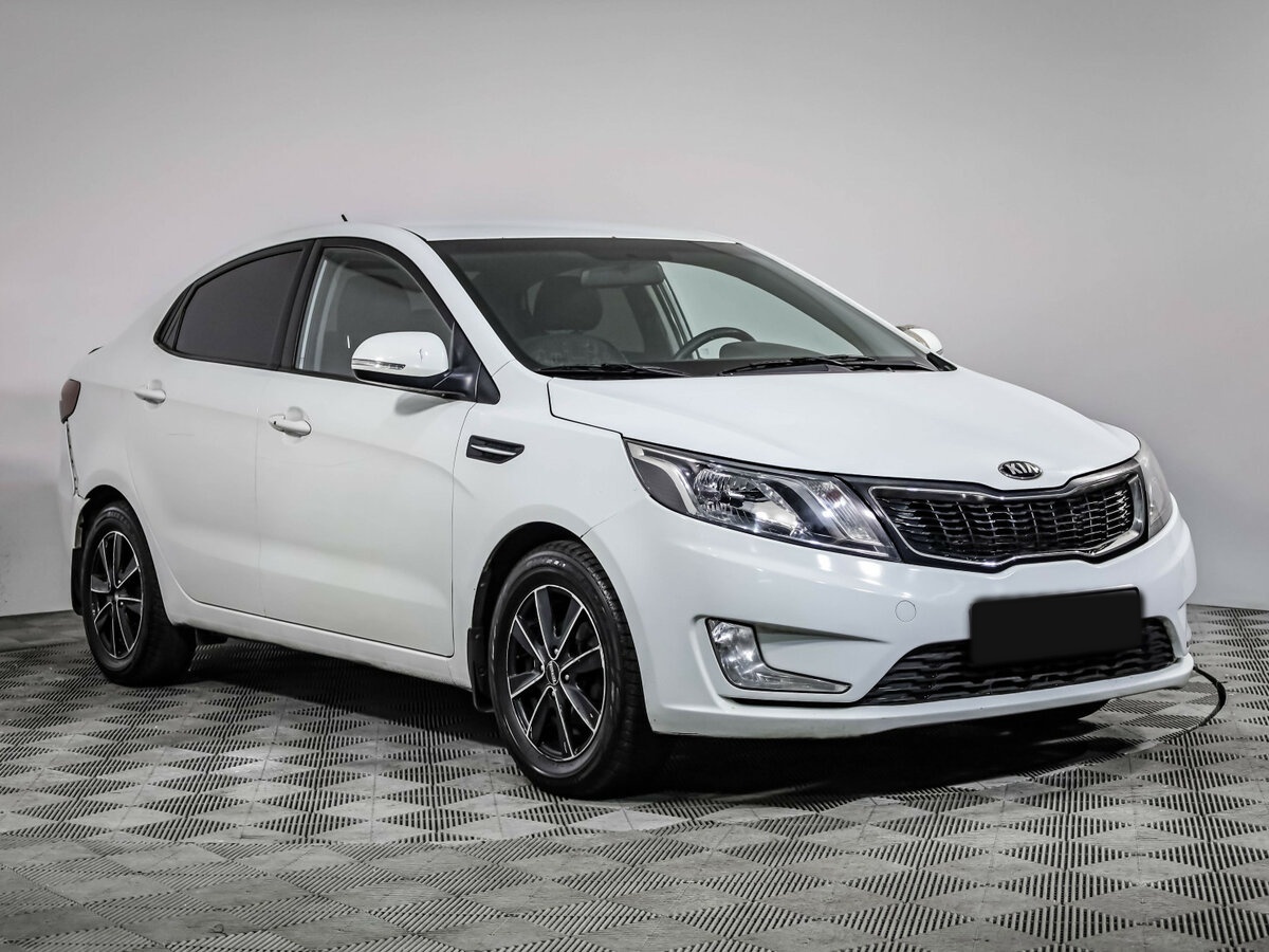 Купить Kia Rio, 2013, 118 747 км.. Фото: #2