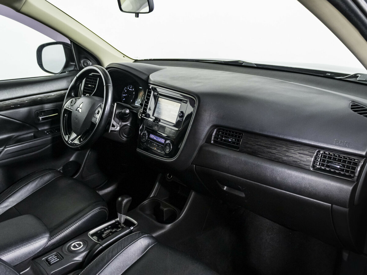 Купить Mitsubishi Outlander, 2015, 265 077 км.. Фото: #6