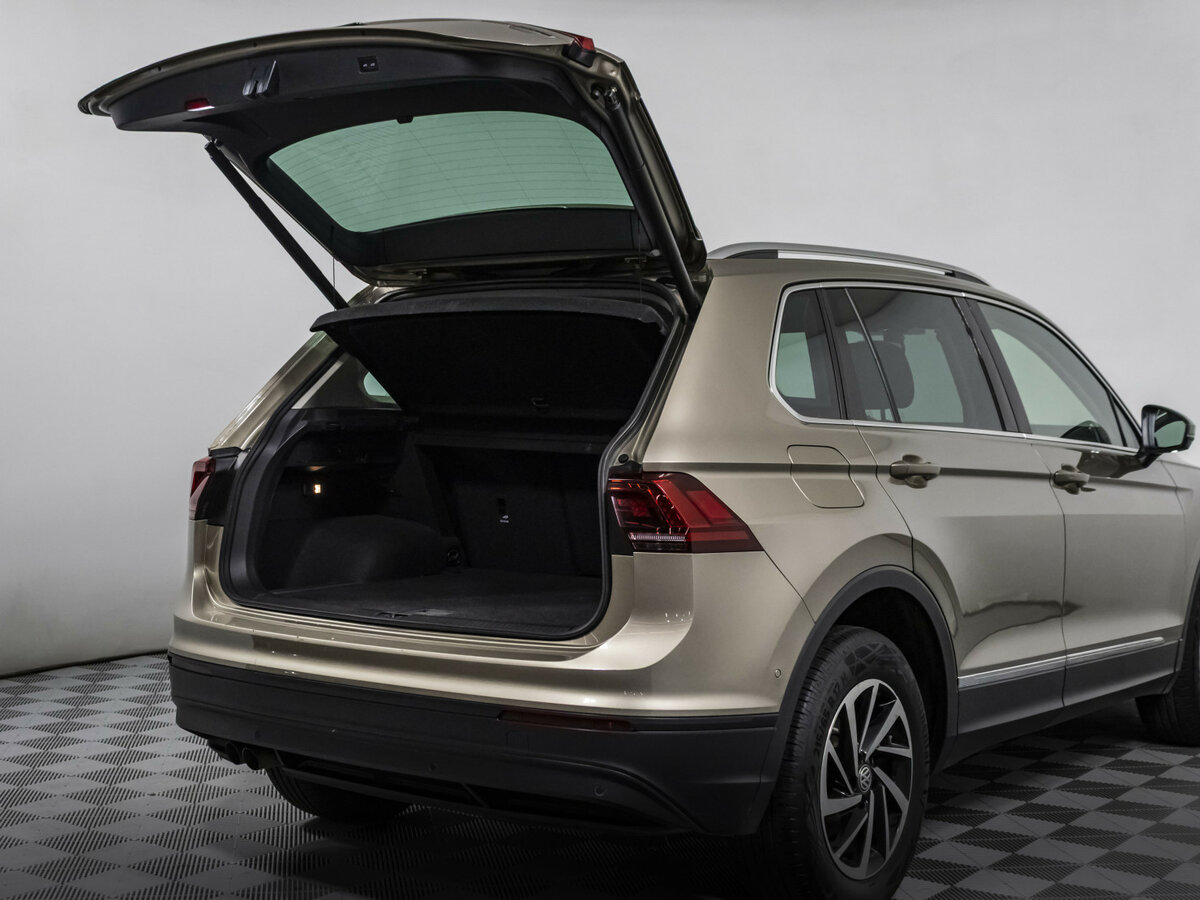 Купить Volkswagen Tiguan, 2018, 131 218 км.. Фото: #13