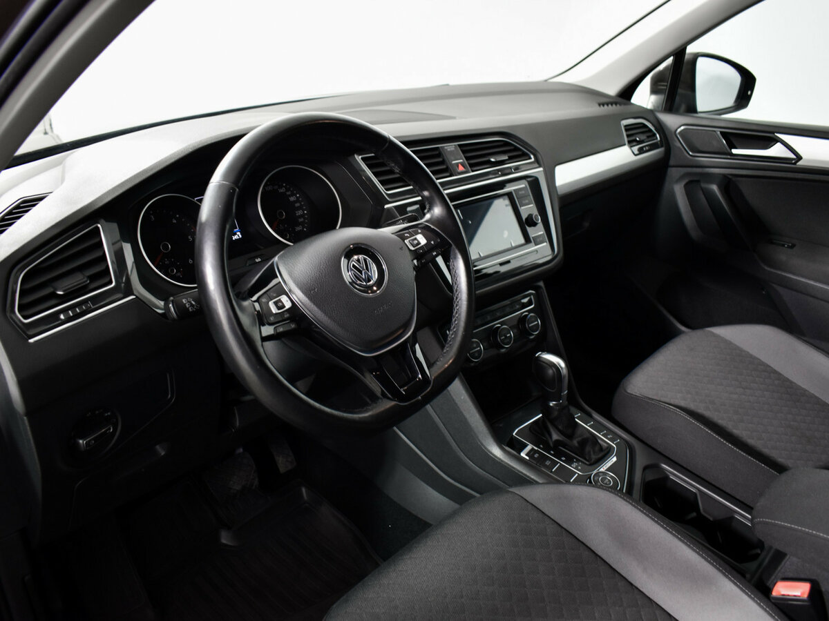 Купить Volkswagen Tiguan, 2018, 78 600 км.. Фото: #8
