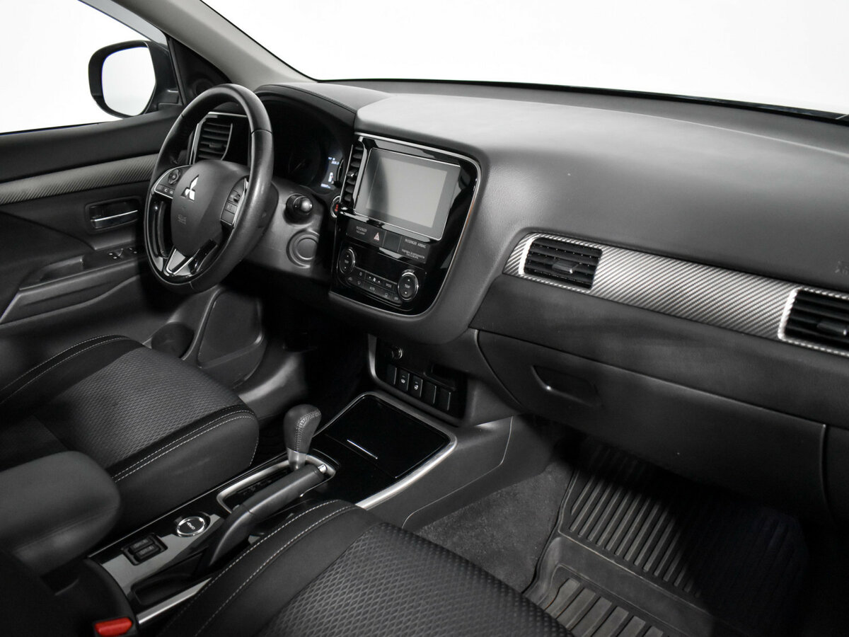 Купить Mitsubishi Outlander, 2018, 98 045 км.. Фото: #10